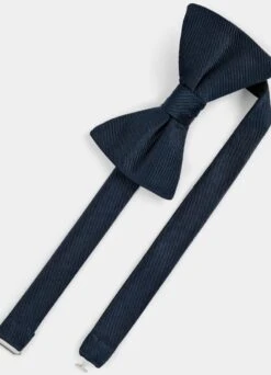 Navy Pre-tied Bow Tie